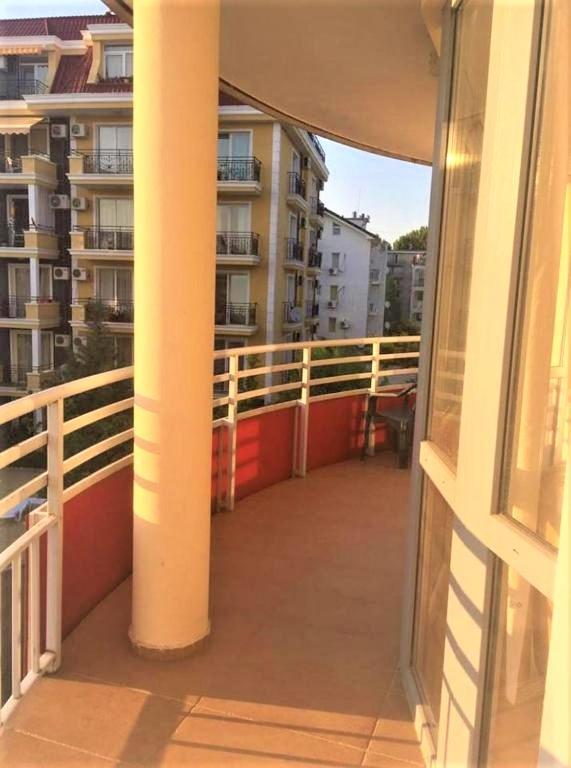 Central Plaza Apartment Slăntjev Brjag Exteriör bild